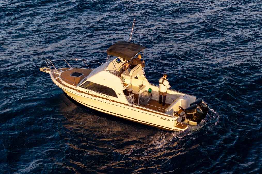27F Flybridge