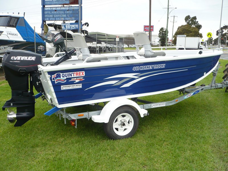 440 HORNET TROPHY